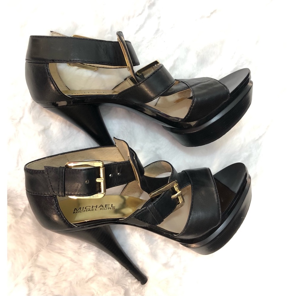 MICHAEL Michael Kors Stiletto Heel Platform Front Sandals Size 6.5M